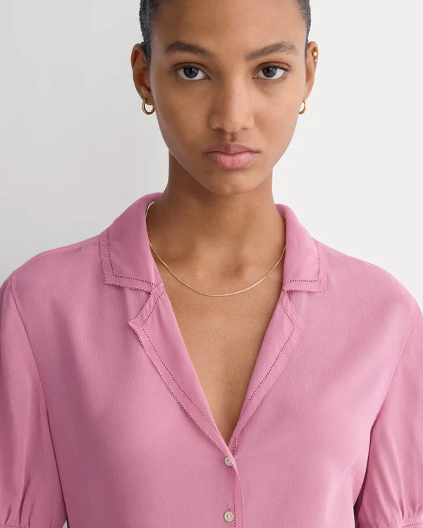 SERENOVAA  Notch Collar Shirt in Silk Georgette